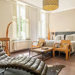 https://bouteaque-hotel.eindhoven-hotels.net